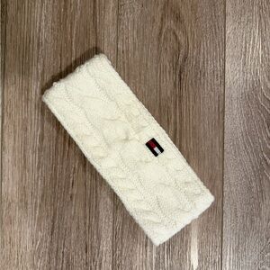 Tommy Hilfiger Ivory Cable Knit Headband